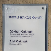 Anwaltskanzlei Cakmak | Fachanwalt für Verkehrsrecht u. Strafverteidiger Gökhan Cakmak & Rechtsanwältin Afet Cakmak