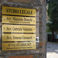 Studio Legale Avv. Massimo Bianchi - Avv. Gabriele Valentini